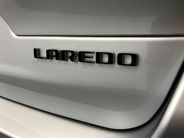 LAREDO Emblem Overlay Decal - 2022-2024 Grand Cherokee Laredo