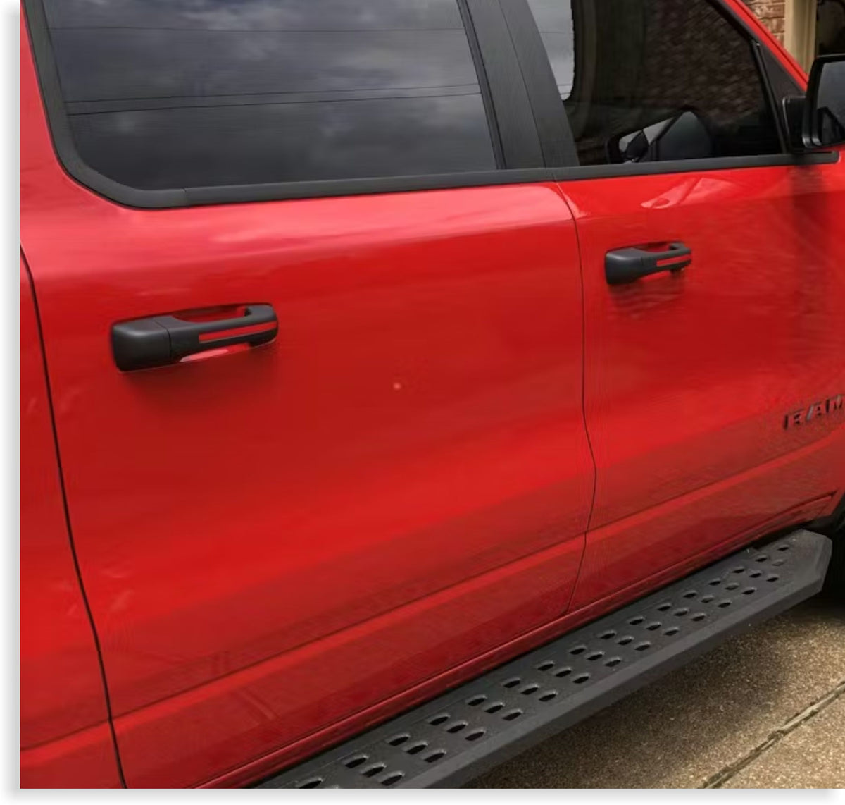thumbnail image 2 of Xtreme Trux Painted Summit White Door Handle Covers For GMC Sierra 1500 2500 3500 (2019-2024) - Set Of 6 2 of 6