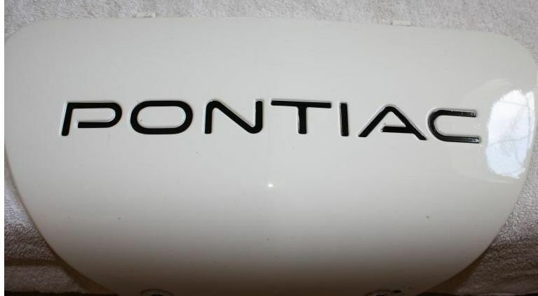 Front Plate Lettering Inlay Decal - 00-03 Bonneville