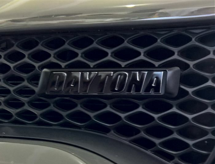 DAYTONA Grille Emblem Overlay Decal   - 17-23 Charger Daytona