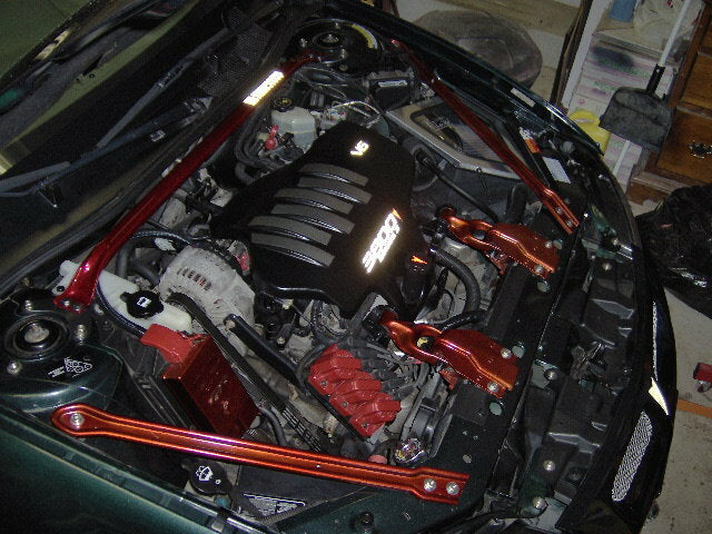 L36 Engine Cover Overlay - 97-04 Buick Regal