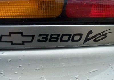 3800 V6 Bowtie Decal - Camaro